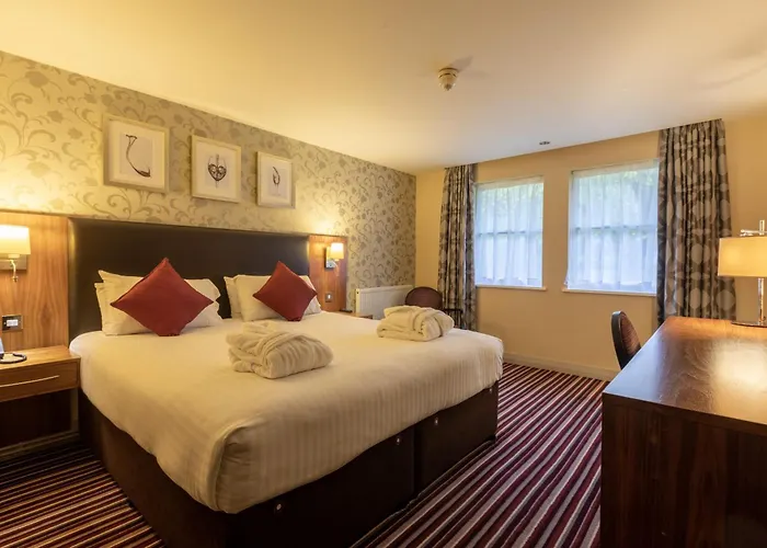 Gloucester Robinswood Hotel, BW Signature Collection